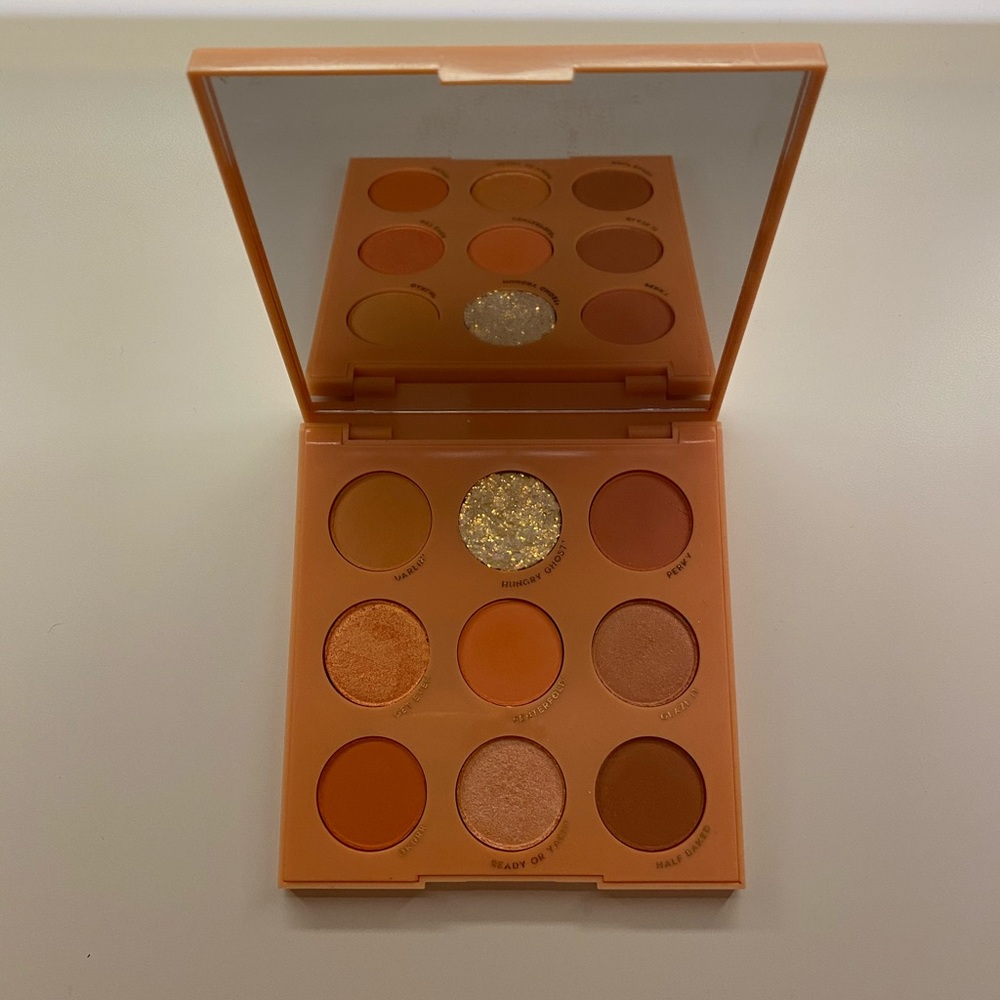 colourpop baby got peach palette